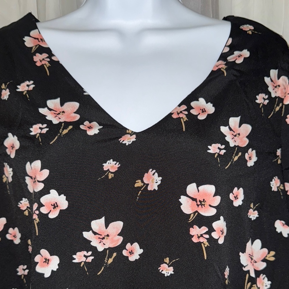 Philosophy Black and Pink Floral Dress - Picture 2 of 12